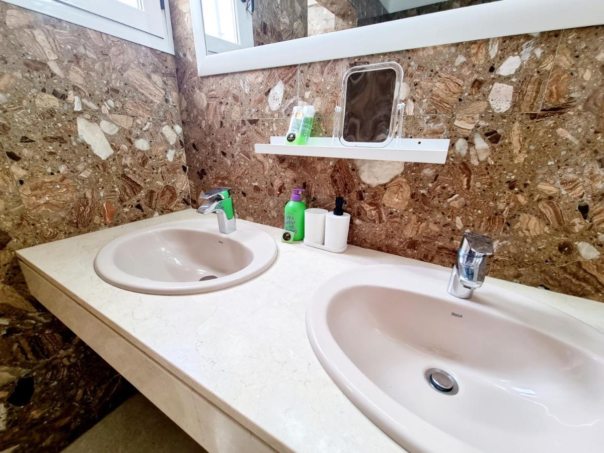 Luxury Coral Beach First Line Of The Sea Playa Honda  Extérieur photo